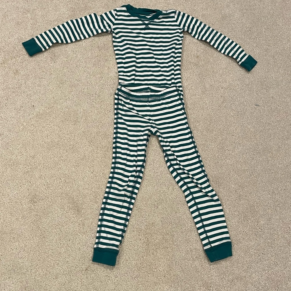 Primary Brand Striped Green and White Kids Pajamas - size 4-5